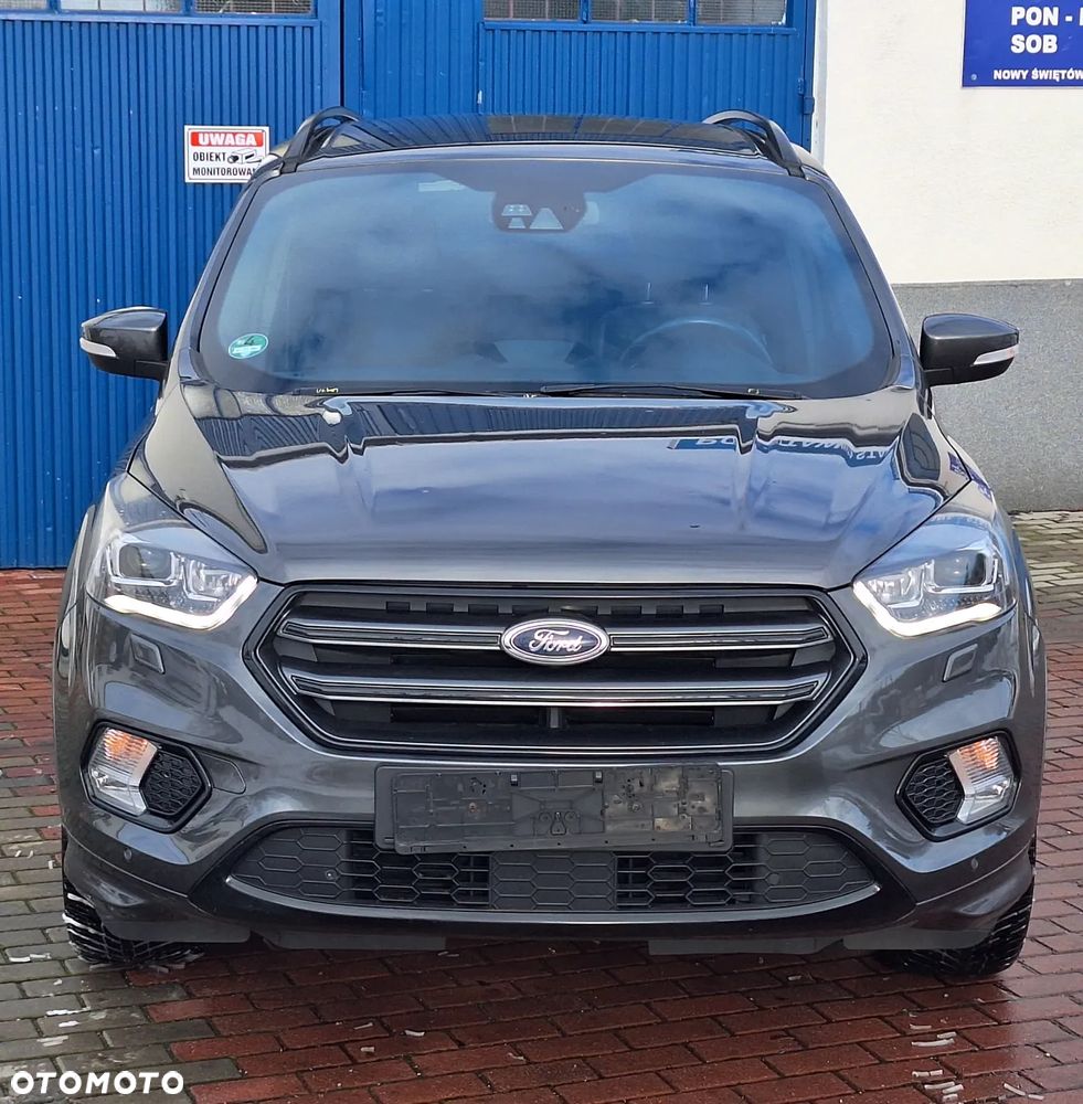 Ford Kuga 1.5 EcoBoost 2x4 ST-Line - 2