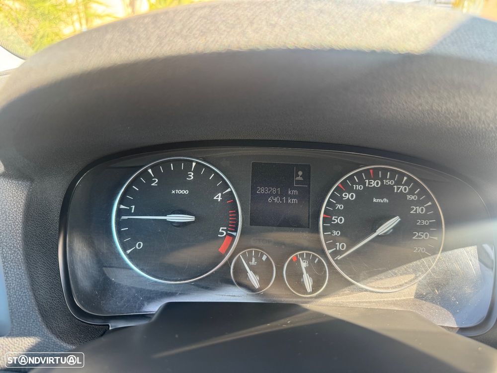 Renault Laguna Break 2.0 dCi Luxe - 8