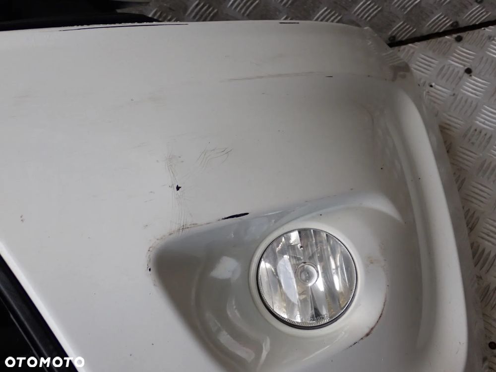 ZDERZAK PRZEDNI CITROEN C3 II  9683447077 - 3