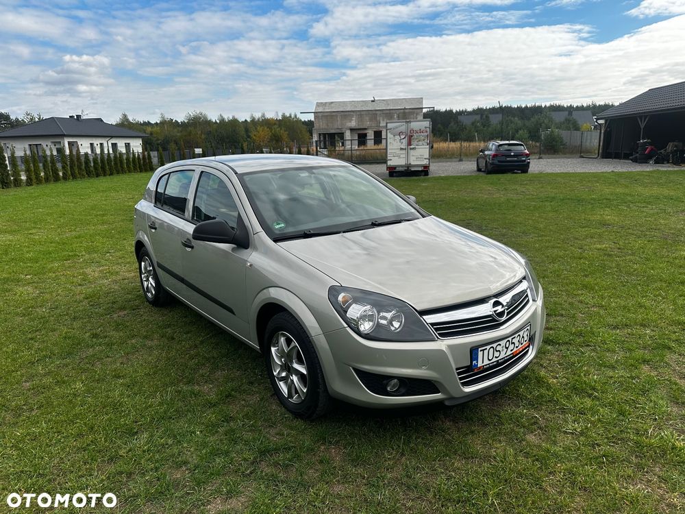 Opel Astra 1.4 Edition Plus - 20