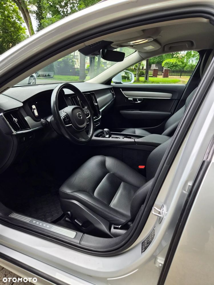 Volvo V90 B4 D AWD Momentum Pro - 12