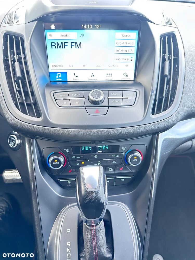 Ford Kuga - 25