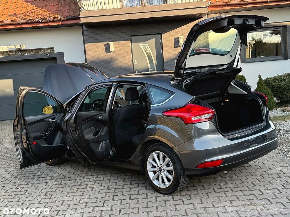 Ford Focus 1.5 TDCi DPF Start-Stopp-System Titanium - 38
