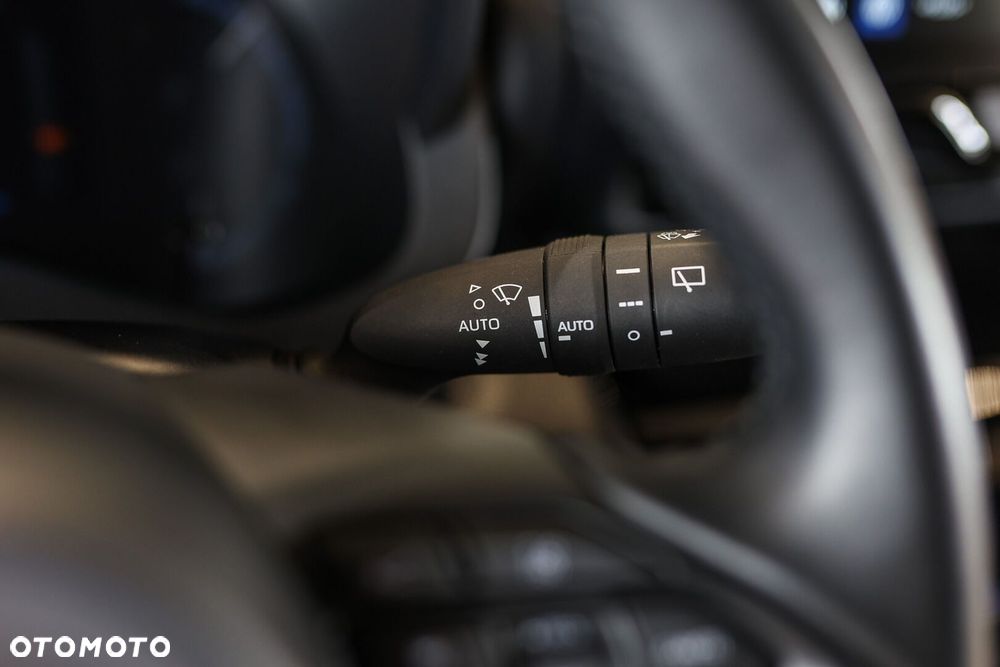 Toyota Yaris Cross Hybrid 1.5 Comfort - 33