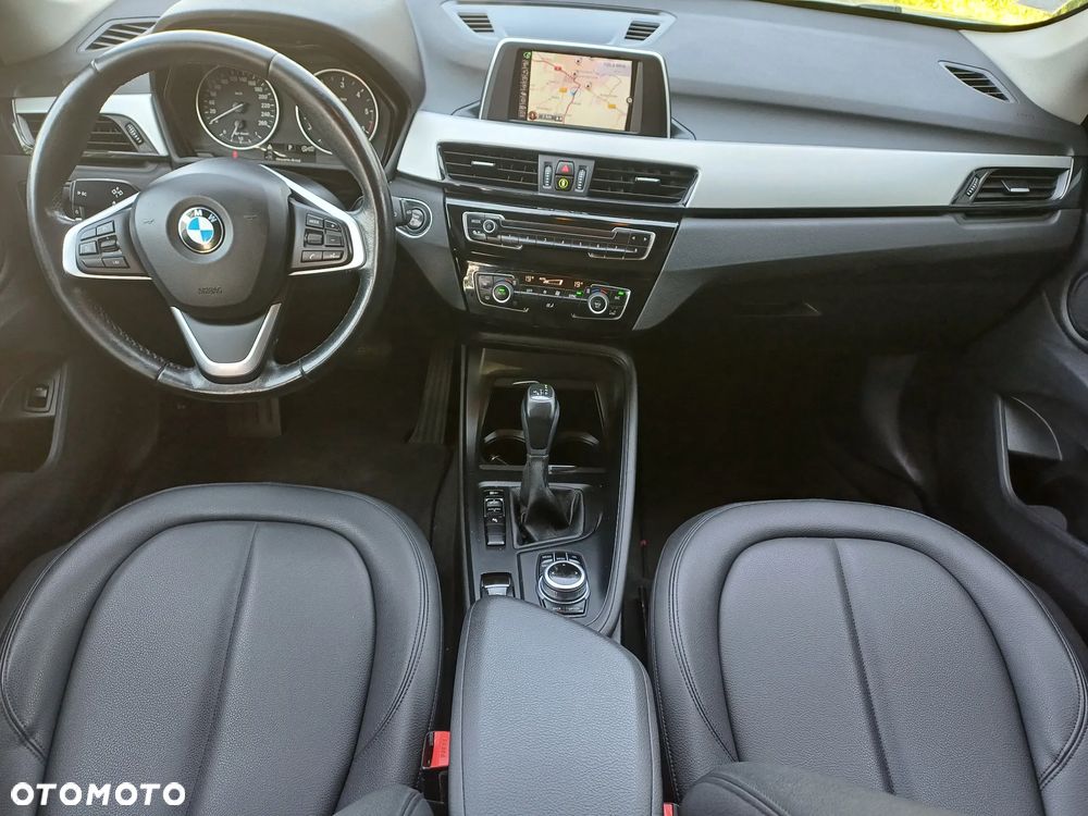BMW X1 sDrive18d Sport Line sport - 14