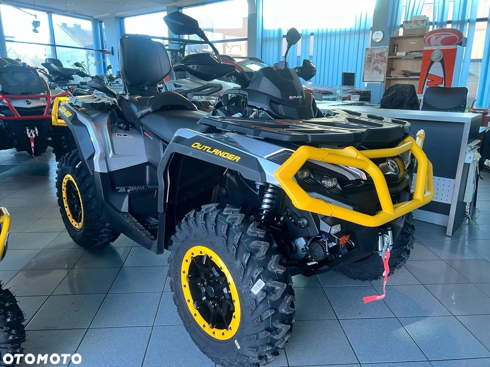 Can-Am Outlander Max - 4