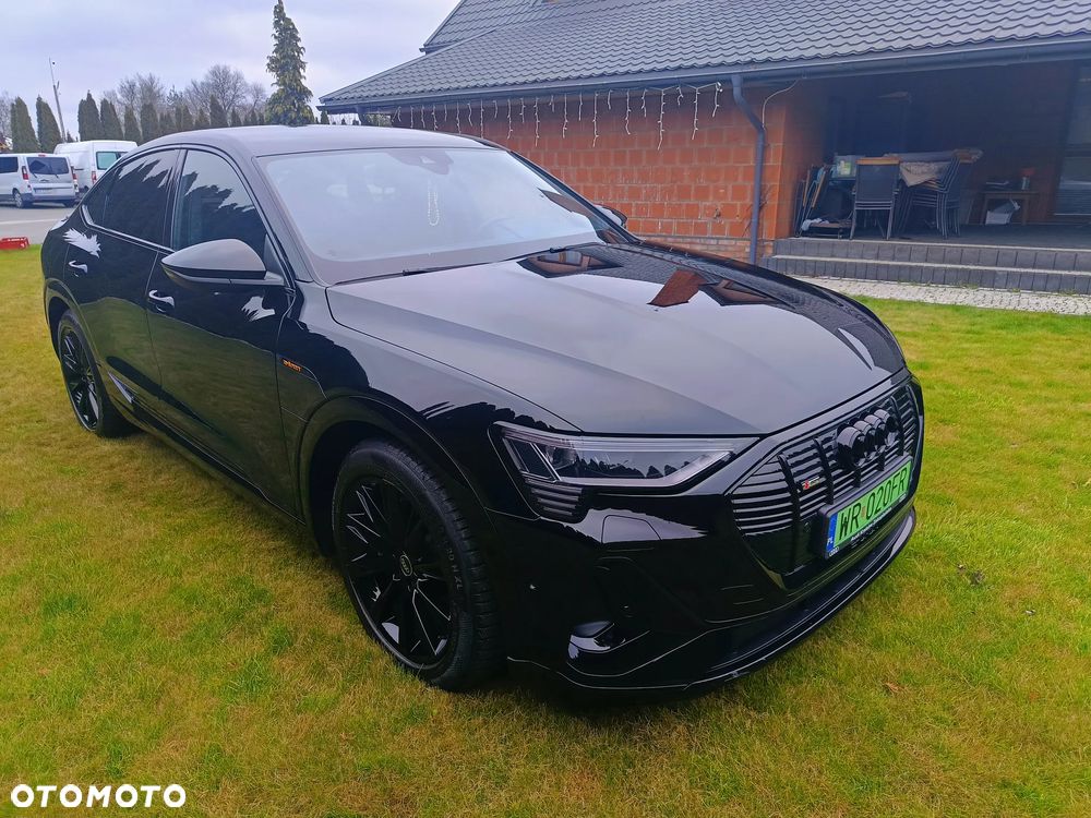 Audi e-tron Sportback 55 Quattro S Line - 9