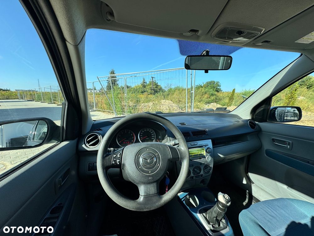 Mazda 2 1.4l Active - 10