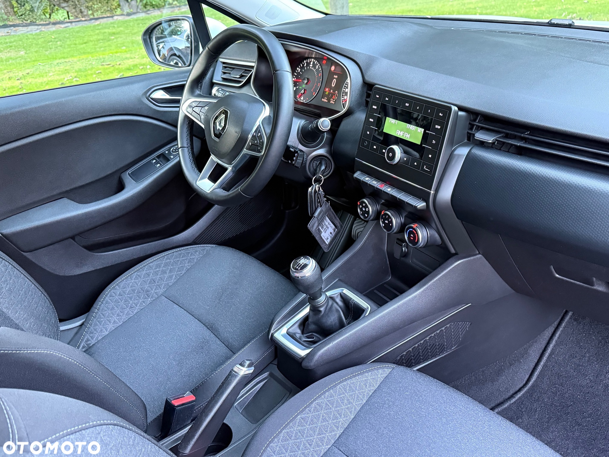 Renault Clio 1.0 TCe Intens - 23