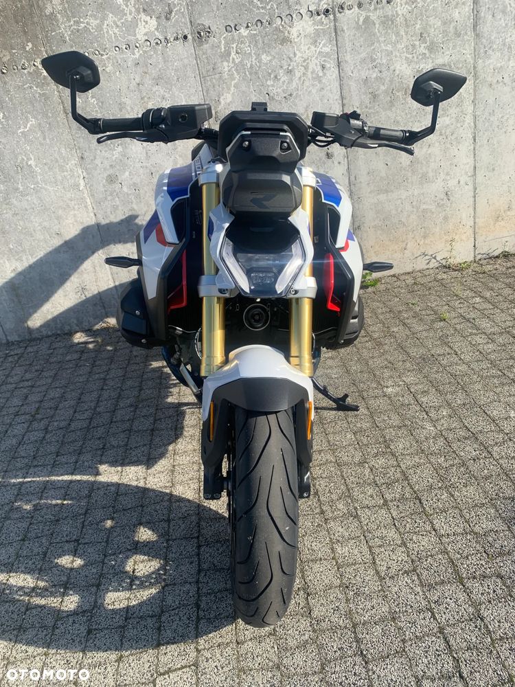 BMW R - 6