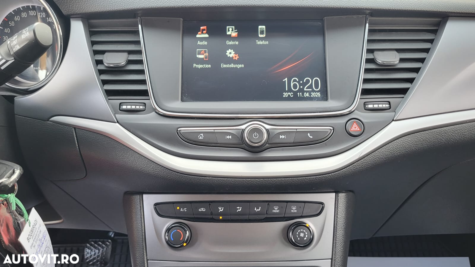 Opel Astra - 25