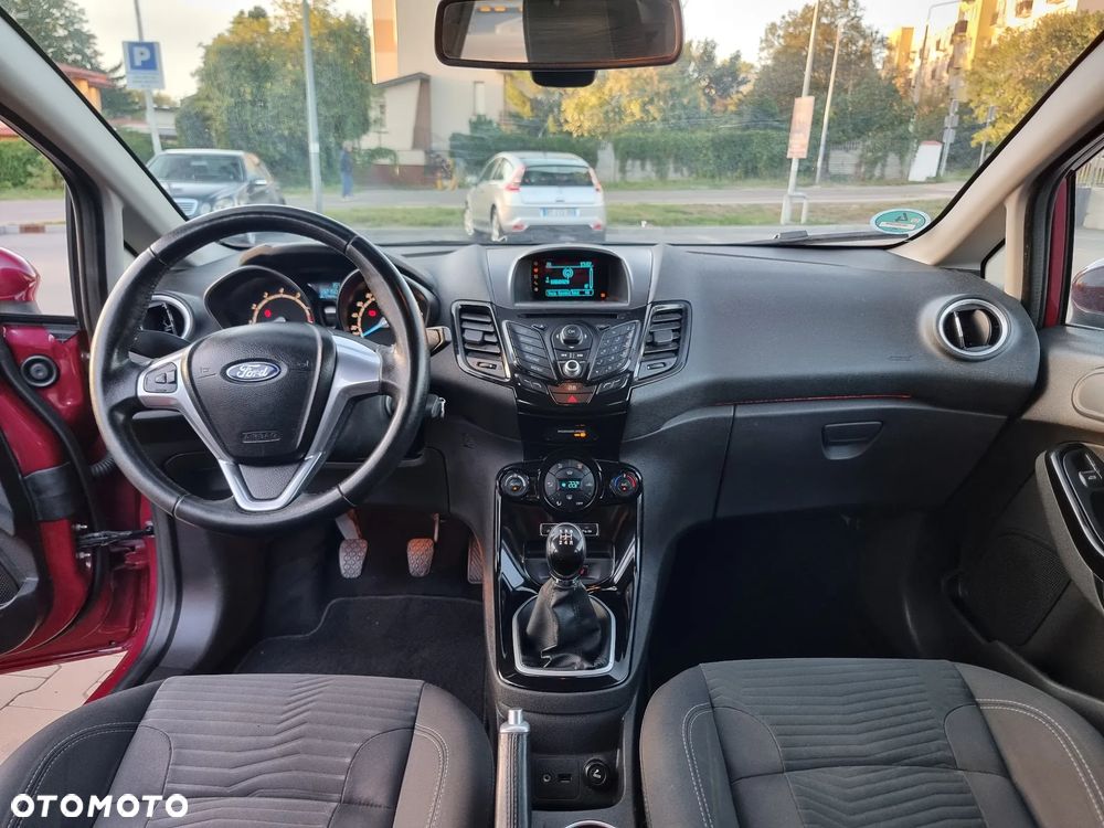 Ford Fiesta 1.0 EcoBoost STart-Stop Titanium - 17