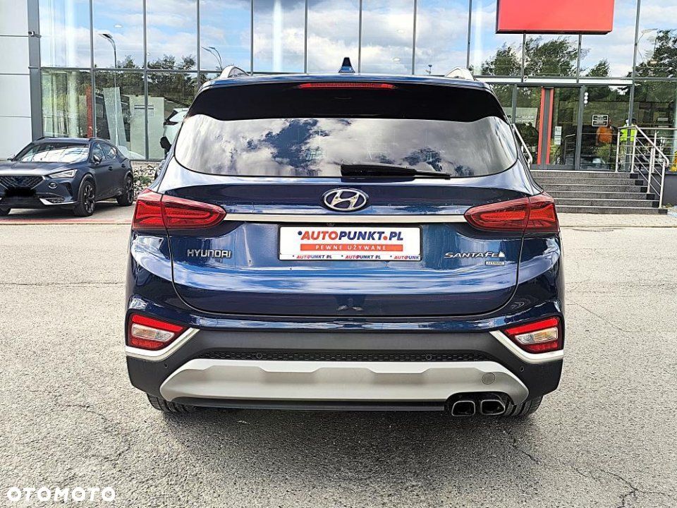 Hyundai Santa Fe - 6