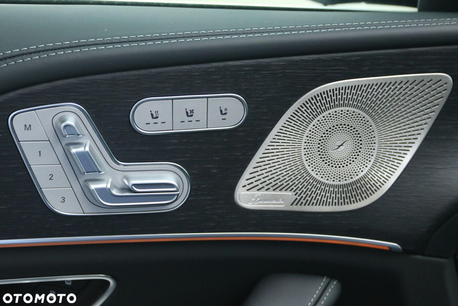 Mercedes-Benz GLE - 25
