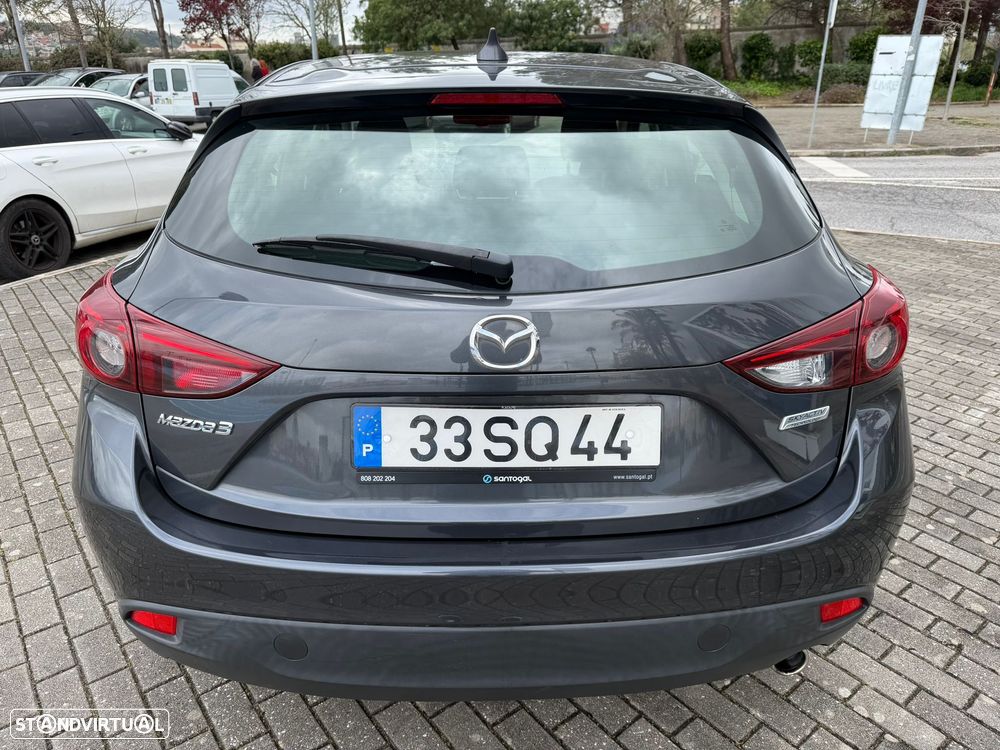 Mazda 3 Hatchback ver-1-5-sky--d-evolve - 14