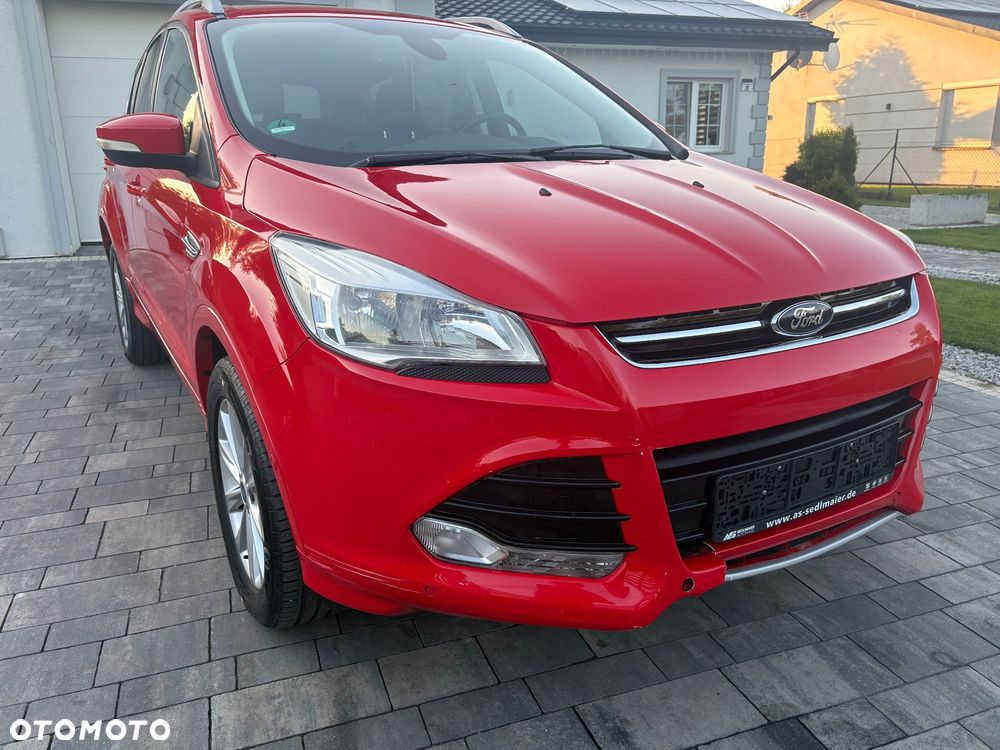 Ford Kuga 2.0 TDCi 2x4 Titanium - 20