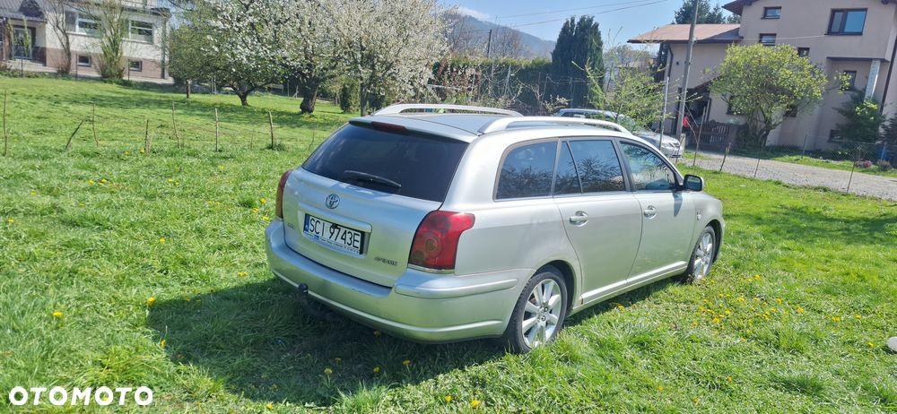 Toyota Avensis 2.0 D-4D Combi - 7