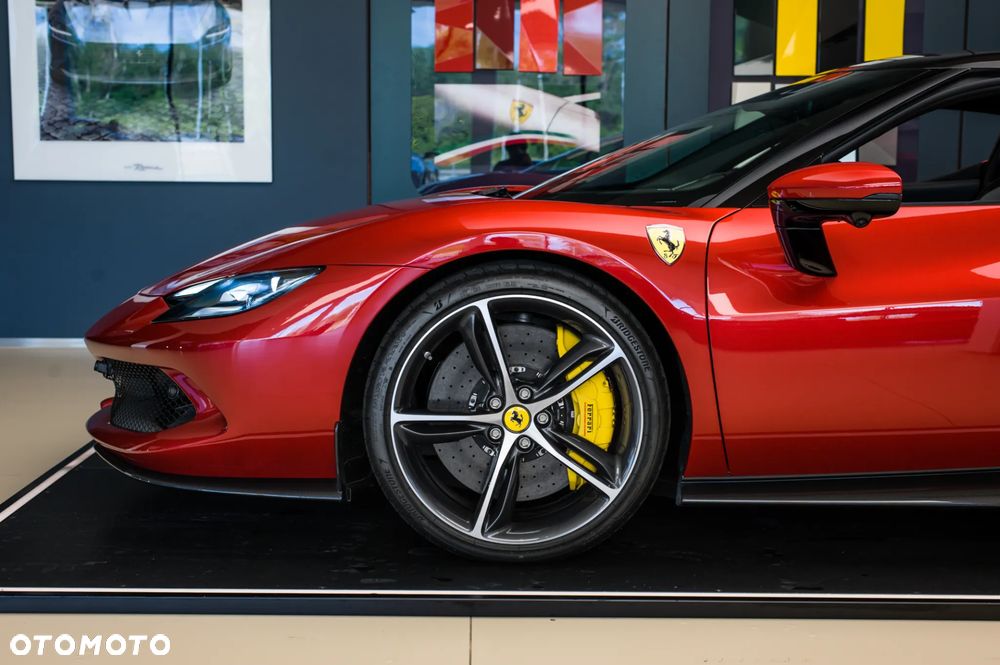 Ferrari 296 GTB - 14