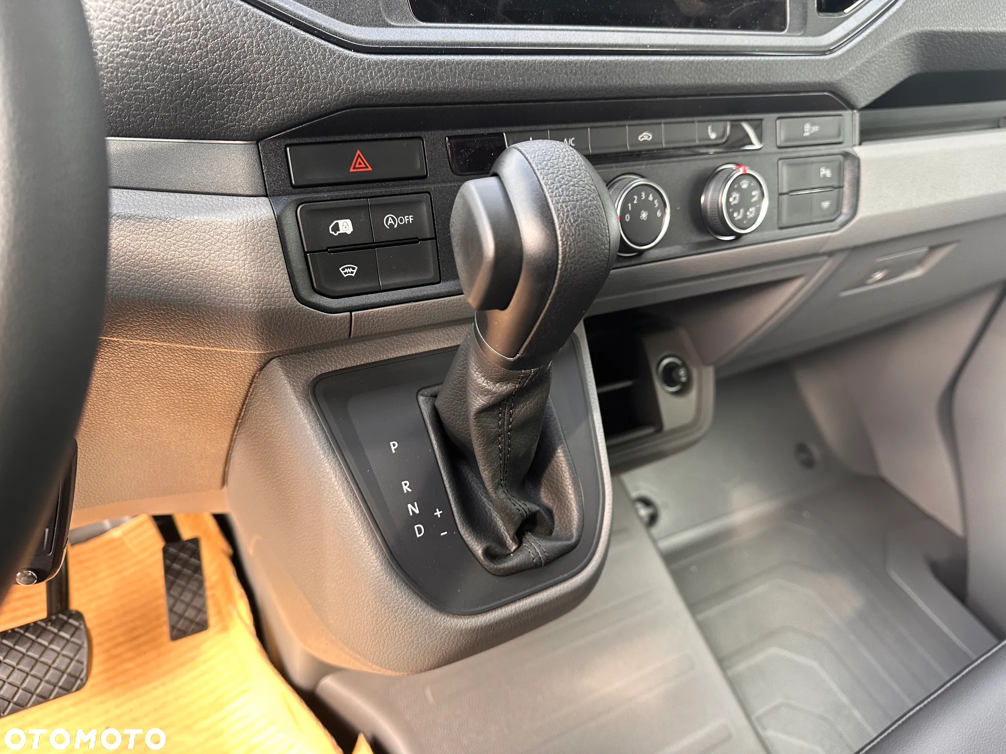 Volkswagen Crafter - 19