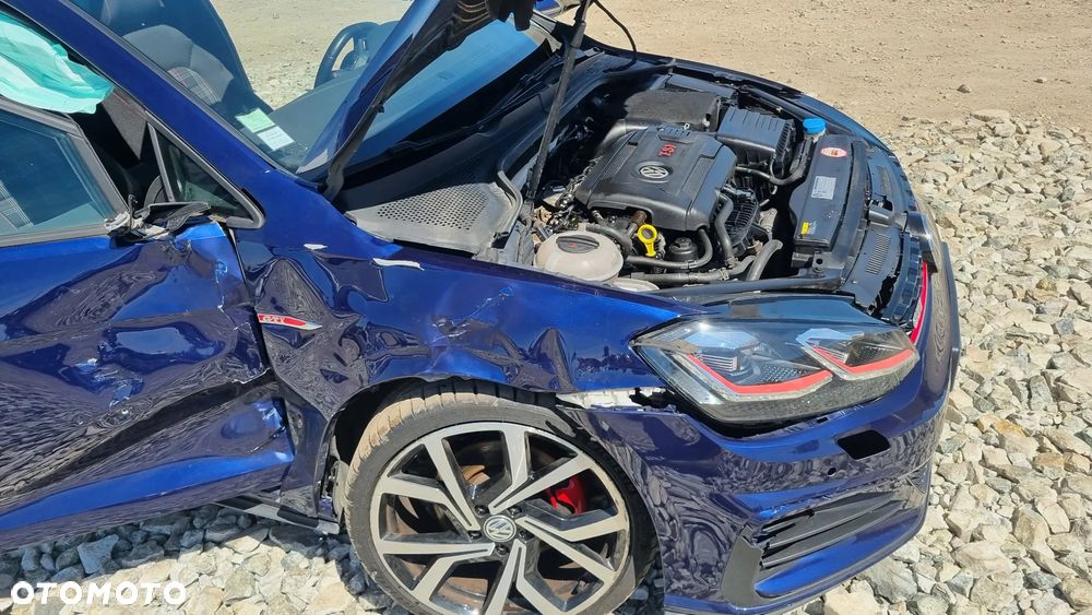 Volkswagen Golf 2.0 TSI BMT GTI Performance DSG - 38