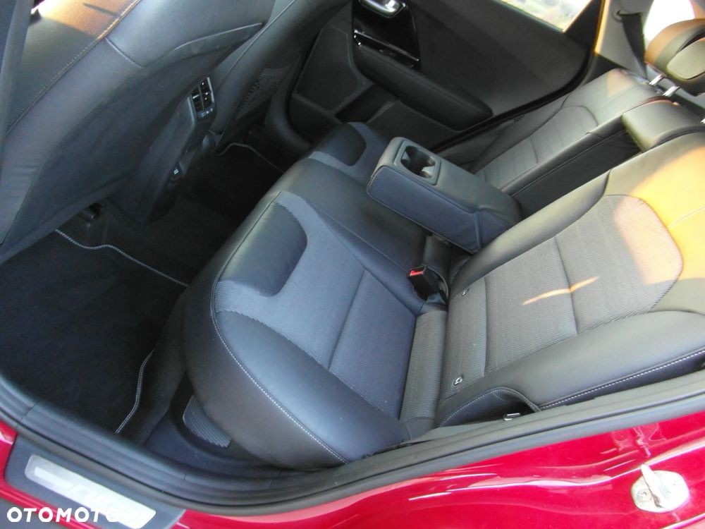Kia Niro 1.6 GDI HEV 2WD OPF Spirit - 33