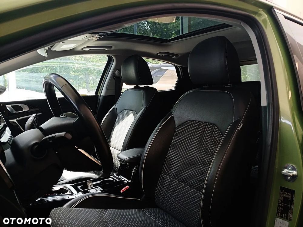 Kia XCeed 1.6 T-GDI Business Line DCT - 11