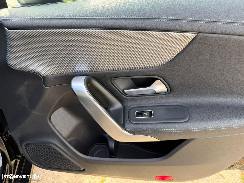 Mercedes-Benz CLA 180 d Shooting Brake Progressive Aut. - 25