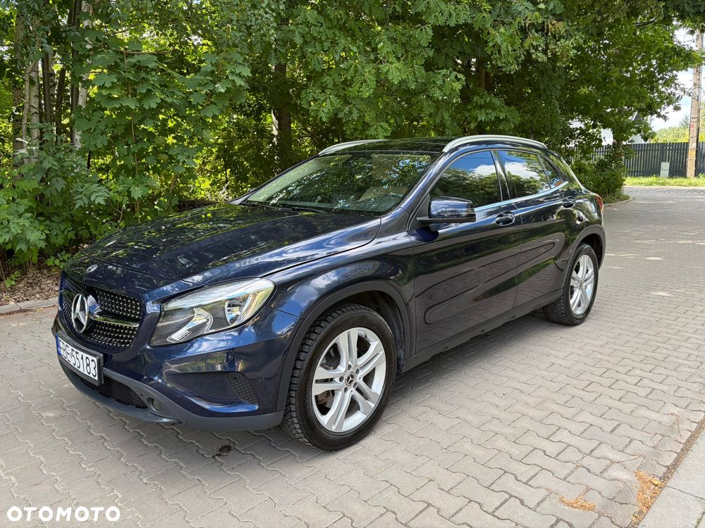 Mercedes-Benz GLA 250 7G-DCT Urban - 1