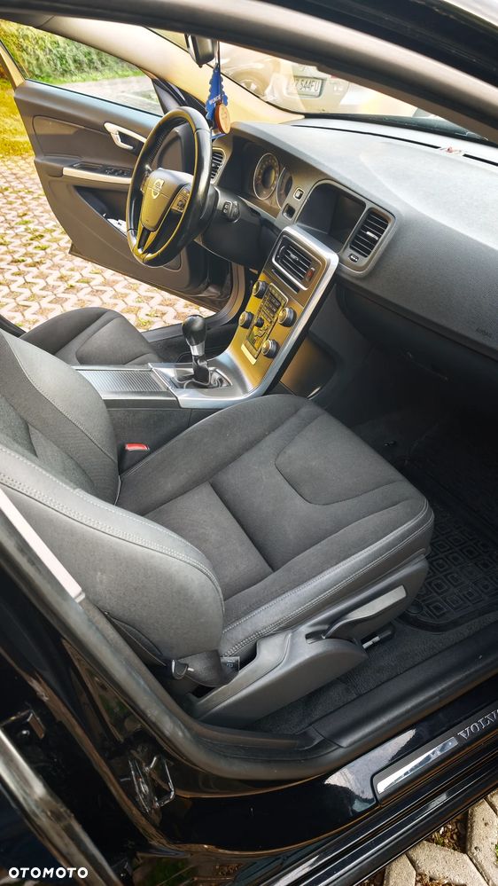 Volvo V60 D3 - 32