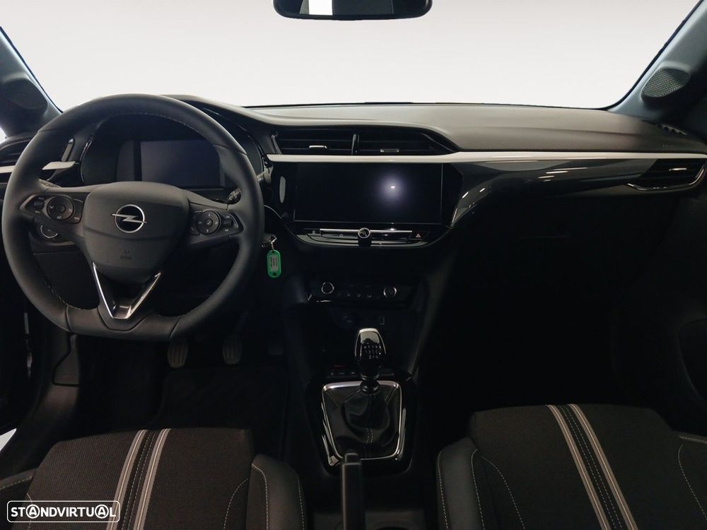 Opel Corsa 1.2 T GS - 10