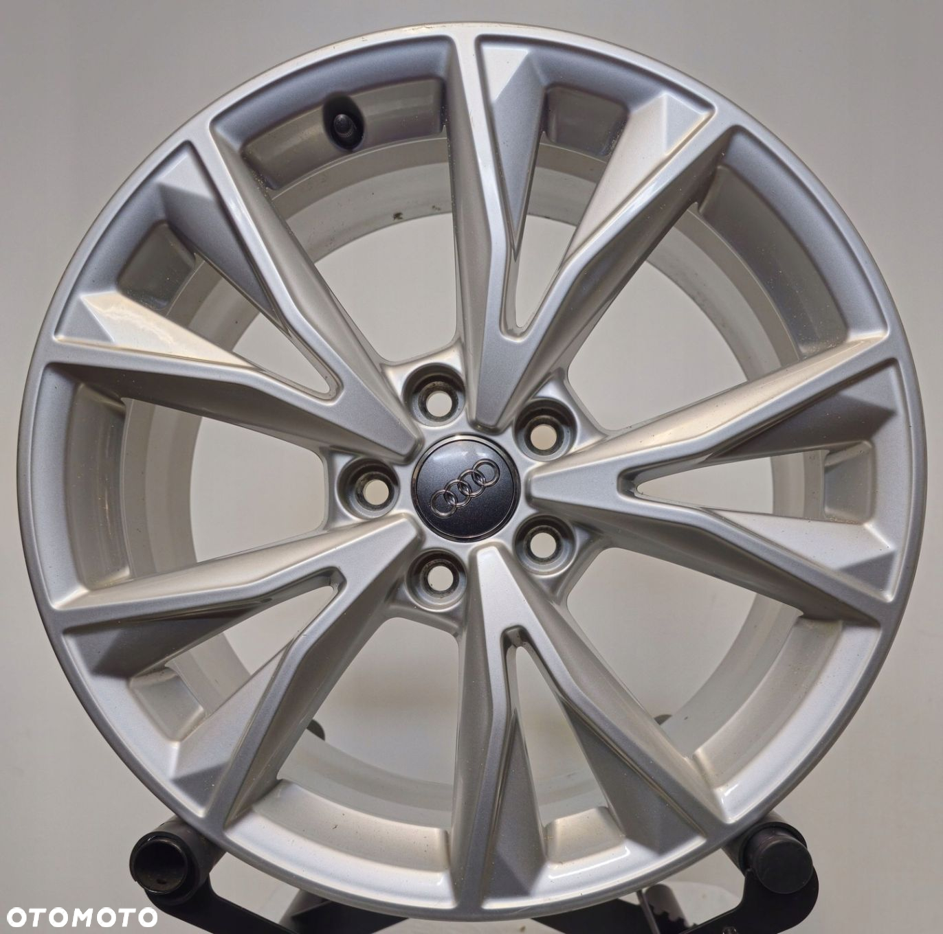 FELGI ALUMINIOWE ORG. AUDI 83A601025K Q3 A3 7x18 5x112 ET 43 - 2