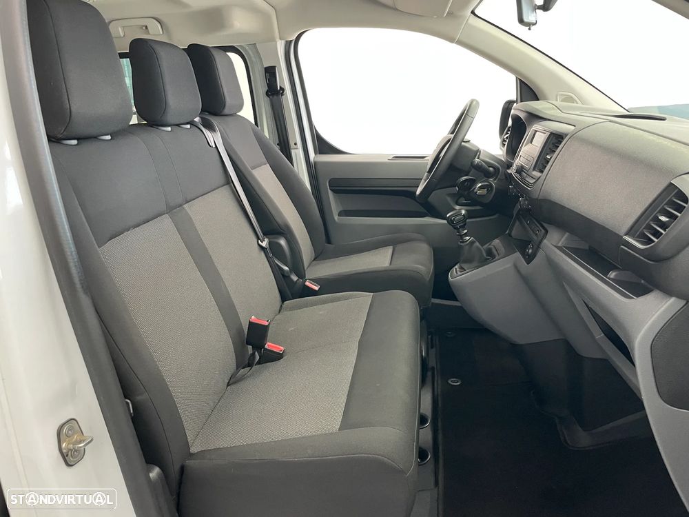 Opel Vivaro 1.5 CDTi L3H1 Essentia - 16