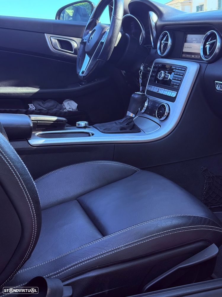Mercedes-Benz SLK 200 (BlueEFFICIENCY) 7G-TRONIC — fotografia 9