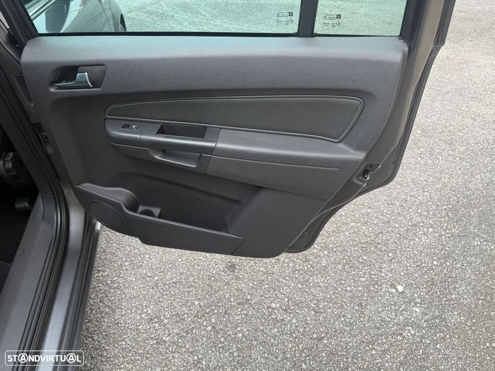 Opel Zafira 1.7 CDTi Cosmo - 18