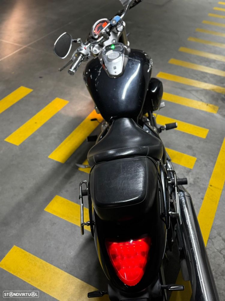Suzuki Intruder VZ800/M50 - 4