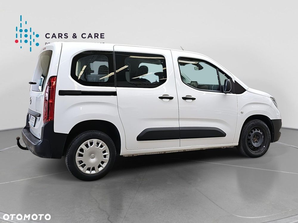 Opel Combo 1.5 DT Edition 102KM - 26