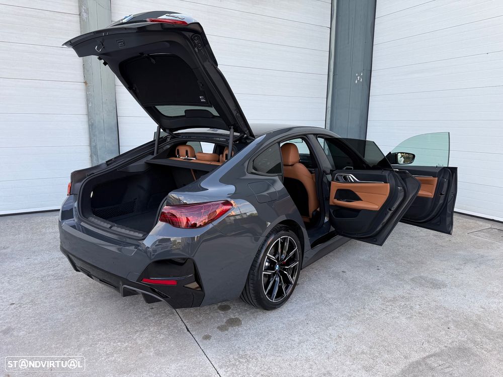 BMW i4 eDrive40 Pack Desportivo M Pro - 24