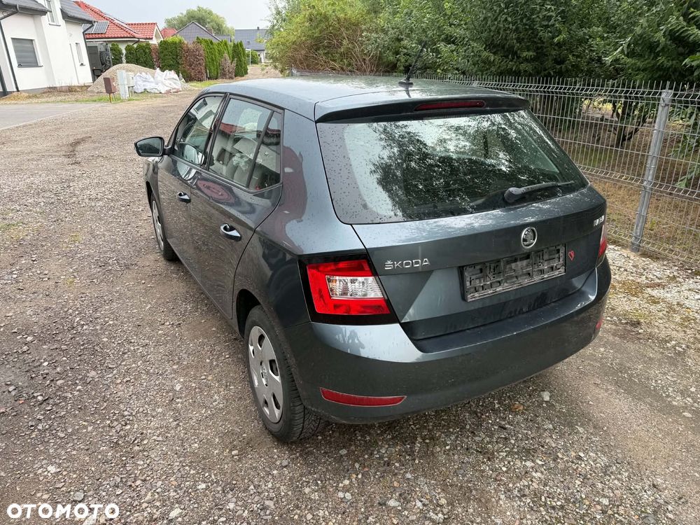 Skoda Fabia 1.0 MPI Active - 3