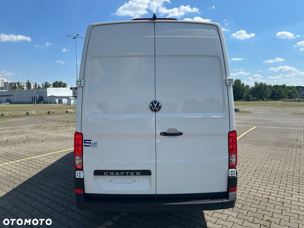 Volkswagen Crafter 35 2.0 TDI L4H3 4490 177KM AUTOMAT - 7