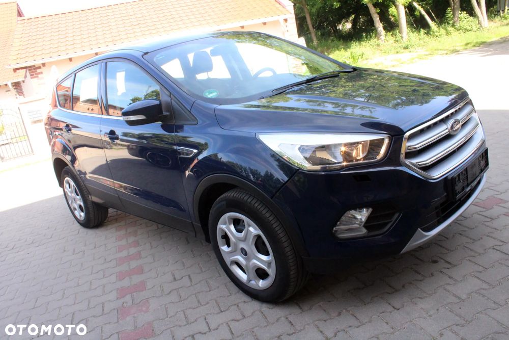 Ford Kuga 1.5 EcoBoost 2x4 Trend - 10