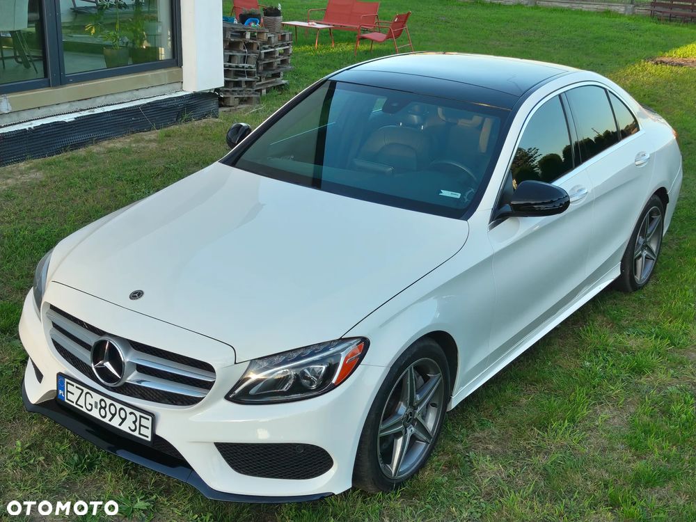 Mercedes-Benz Klasa C 300 9G-TRONIC - 10