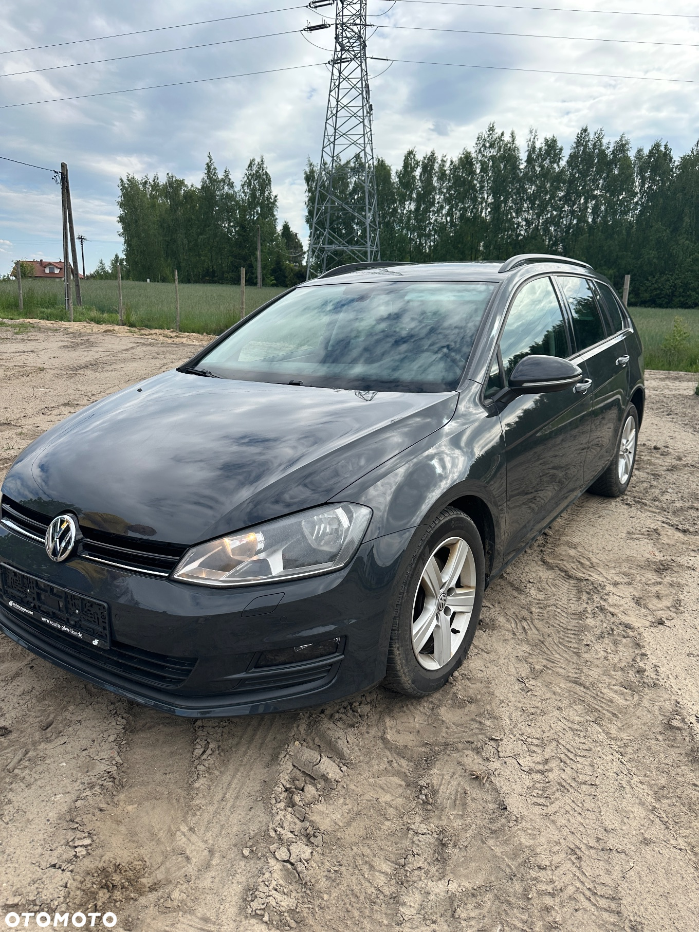 Volkswagen Golf 1.2 TSI BlueMotion Technology DSG Comfortline - 4