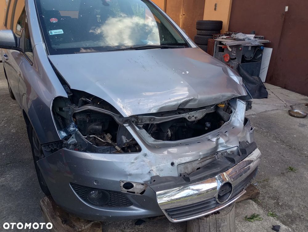 Opel Zafira 1.7 CDTI - 8