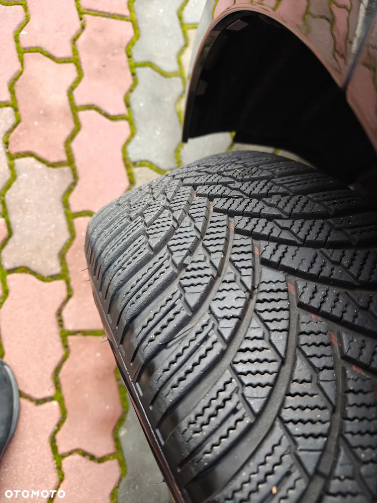 Toyota Corolla 2.0 Hybrid Comfort - 13