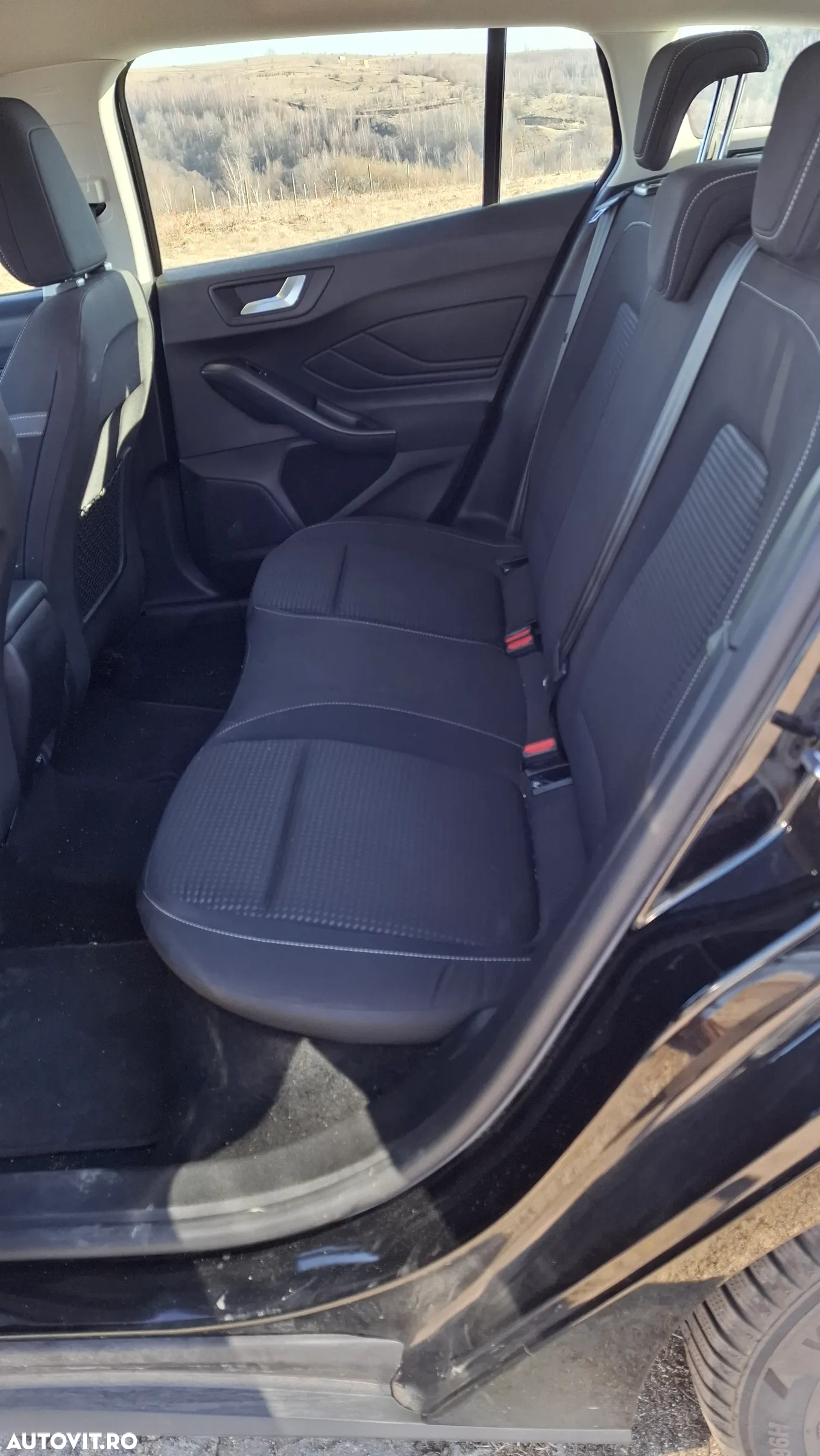 Ford Focus - 10