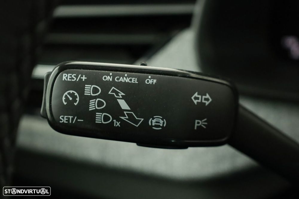 Skoda Kamiq 1.0 TSI DSG — fotografia 16
