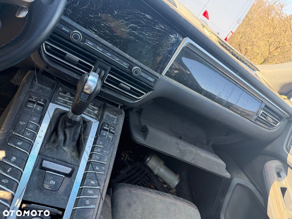 Porsche Macan GTS - 14