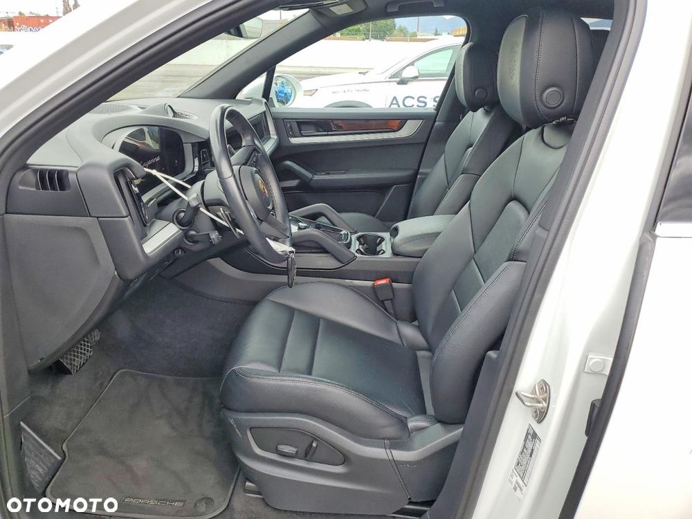 Porsche Cayenne Tiptronic S - 8