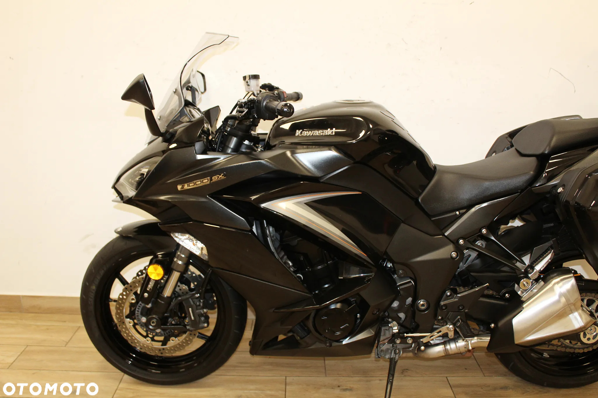 Kawasaki Ninja 1000 SX - 14