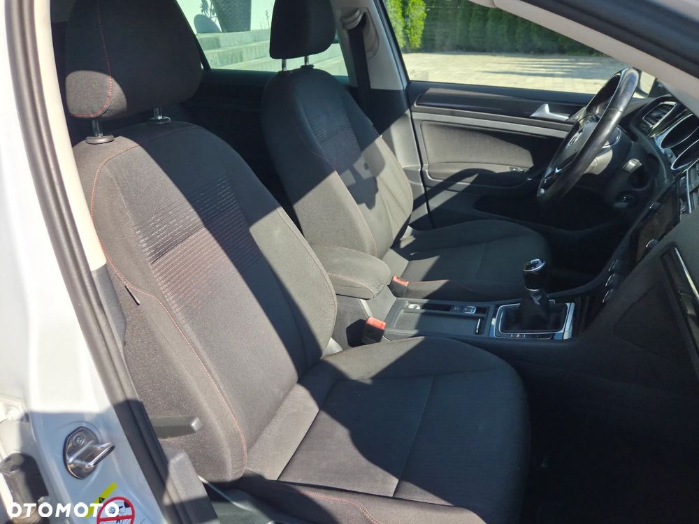 Volkswagen Golf 1.4 TSI Sound - 20